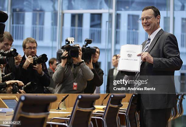 Hellmut Koenigshaus, Bundestag-appointed Commissioner for the Bundeswehr, Germany's armed forces, presents his annual assessment report on January...