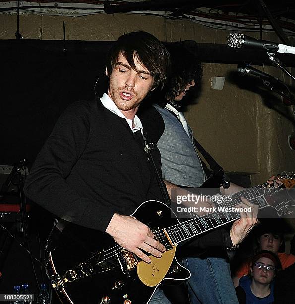 Drake Bell Singer 17 Drake Bell Performs At The Borderline In London Stock Photos, High ...