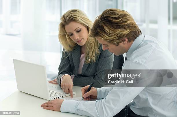 consultant - berater business stockfoto's en -beelden