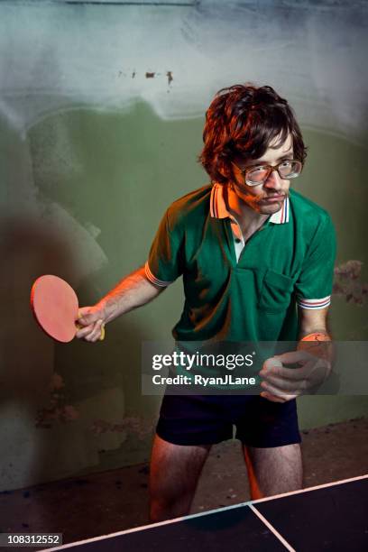 retro schnurrbart ping-pong-spieler - funny ping pong stock-fotos und bilder