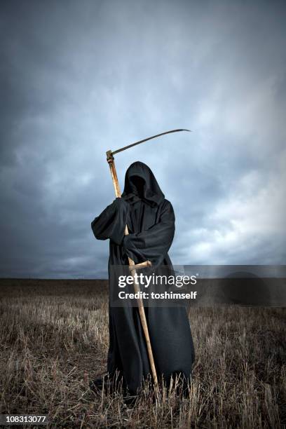 grim reaper - grim reaper stock pictures, royalty-free photos & images