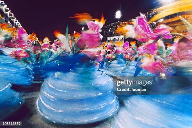 carnival in rio de janeiro - baianas - brazilian carnival stock pictures, royalty-free photos & images