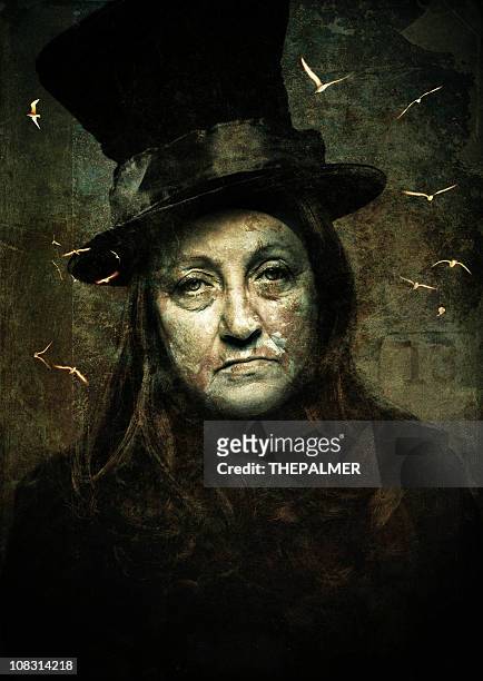 muito antiga mulher com um chapéu mágico - wizard - fotografias e filmes do acervo