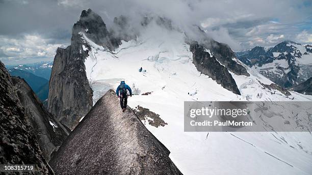 mountaineering in canada - bugaboo glacier provincial park stock pictures, royalty-free photos & images