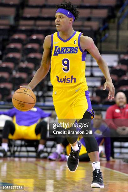 Jemerrio Jones of the South Bay Lakers at Landers Center in an NBA G-League game against the Memphis Hustle on January 15, 2019 in Southaven,...