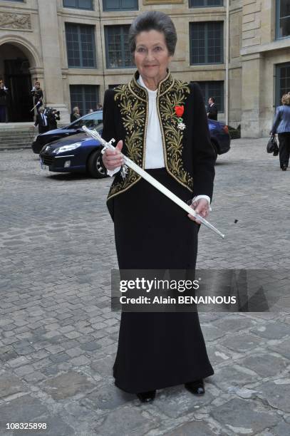 French Simone Veil, an Auschwitz survivor and the first elected president of the European parliament, poses as she leave the Institute of France...