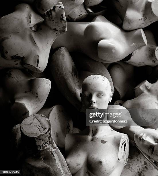 abandoned mannequins - broken mannequin stock pictures, royalty-free photos & images