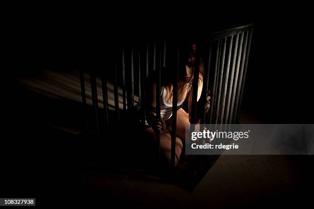 slavery - human trafficking - human trafficking 個照片及圖片檔
