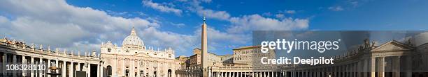 st. peters basílica en roma, italia - vatican fotografías e imágenes de stock