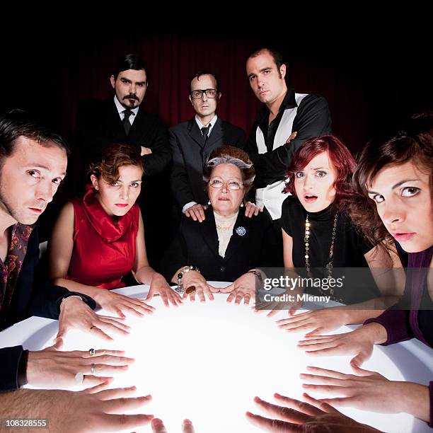 fortune teller expectations - séance photo stock pictures, royalty-free photos & images