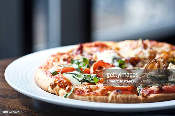 delicious pizza - pizza with ham stock pictures, royalty-free photos & images