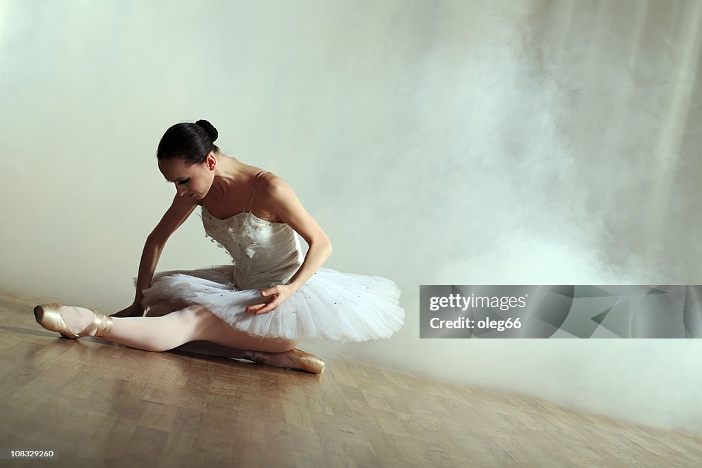 Classical dancer