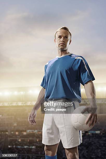 football player - football player portrait stock pictures, royalty-free photos & images