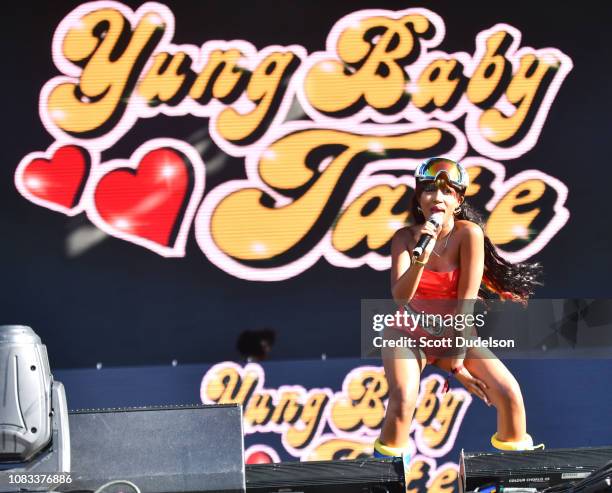 Baby Glow Rapper 54 Baby Tate (Rapper) Stock Photos, High-Res Pictures, and Images ...