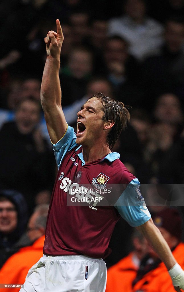 West Ham's English midfielder Scott Park