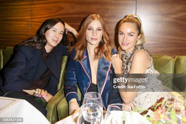 William Fan, Lisa Banholzer and Nina Suess during the Grazia Fashion Dinner 2019 at Titanic Hotel on January 16, 2019 in Berlin, Germany.