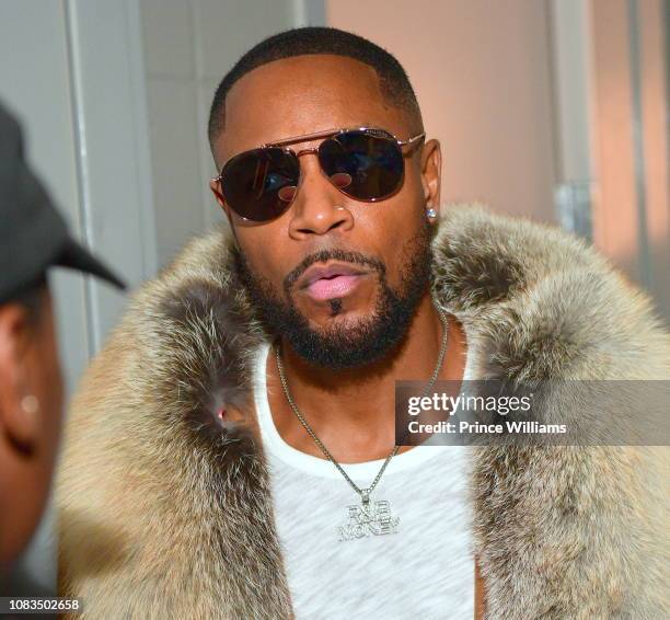 Tank Singer Tank Singer Photos and Premium High Res Pictures - Getty Images