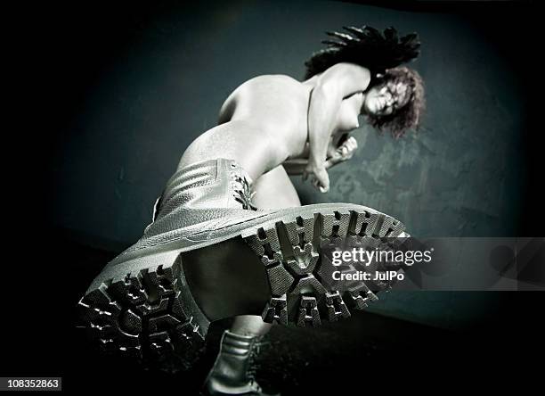 terror - schuhsohle stock-fotos und bilder