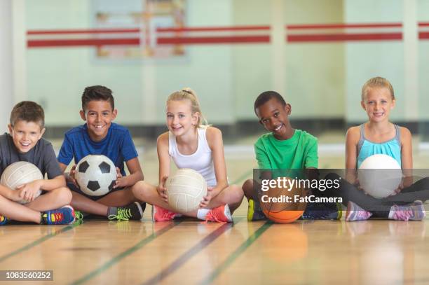 gym class - ymca stock pictures, royalty-free photos & images