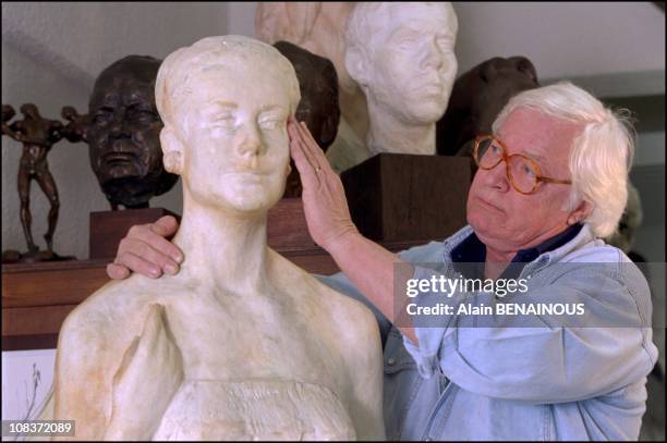 Kees Verkade and Princess Grace sculpture in Monaco on February 14, 2001