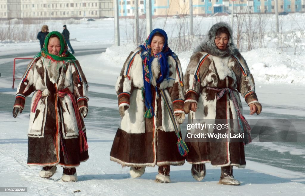 Nenets Patterns Nenets women dressed for the fashion competition, held in Nadym ...