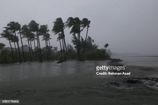 cyclone - monsoon stock pictures, royalty-free photos & images