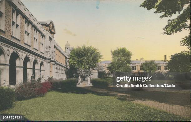 Vintage postcard reproduction of the Ridgley Library at Washington University in St. Louis, Missouri, 1930.