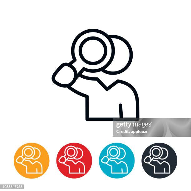 illustrazioni stock, clip art, cartoni animati e icone di tendenza di uomo d'affari con icona lente d'ingrandimento - lente dingrandimento