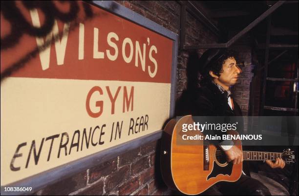 Bob dylan in Paris, France on June 26, 1991.