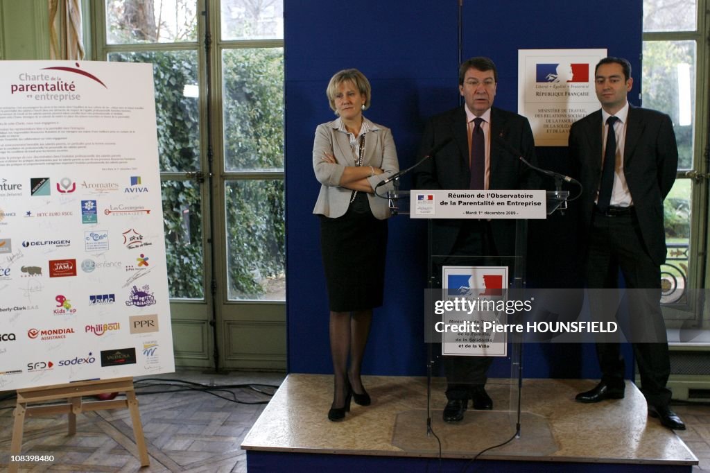 Reunion of the Parenthood Observatory in enterprise with Xavier Darcos and Nadine Morano in Paris, France on December 01st, 2009.