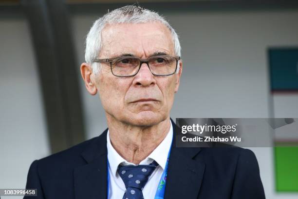 Hector Cuper coach of Uzbekistan looks on during the AFC Asian Cup Group F match between Japan and Uzbekistsn at Khalifa Bin Zayed Stadium on January...