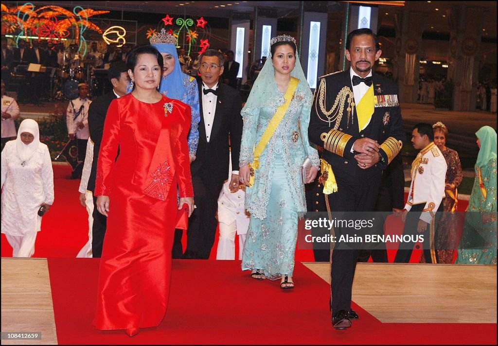 Banquet for the sixtieth birthday celebration of the Sultan of Brunei Hassanal Bolkia with his new Queen Azrina in Brunei Darussalam on July 15, 2006.