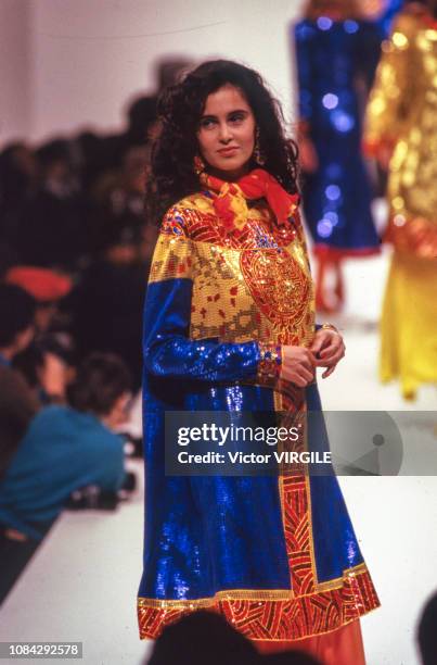 Model walks the runway at the Per Spook Haute Couture Spring/Summer 1989 fashion show during the Paris Fashion Week in January, 1989 in Paris, France.