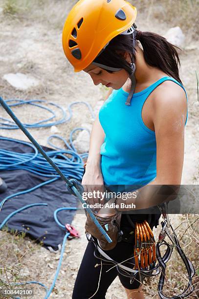 climbing - female bush photos stockfoto's en -beelden