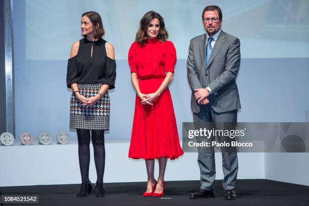 Minister of Industry Maria Reyes Maroto and Queen Letizia of Spain attend the National Fashion awards at Museo del Traje on December 19, 2018 in...