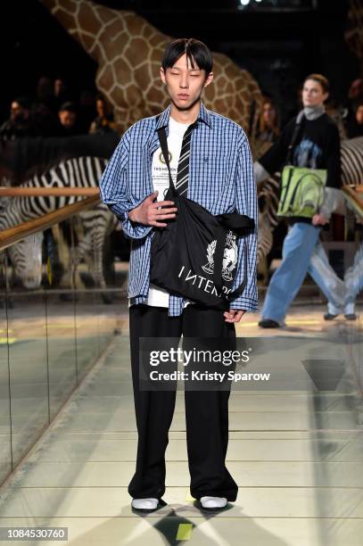 Model walks the runway during the Vetements Menswear Fall/Winter 2019-2020 show as part of Paris Fashion Week on January 17, 2019 in Paris, France.