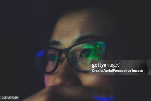working at night - eye test equipment stockfoto's en -beelden