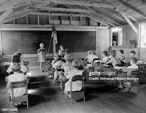 School, Red House, West Virginia, USA, Elmer Johnson, Farm Security Administration, April 1935.