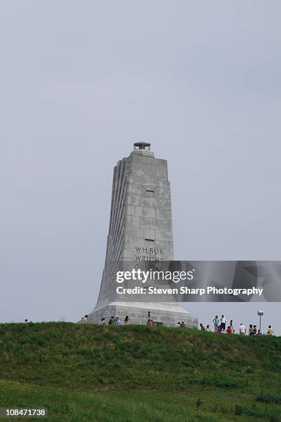 the wright brothers memorial - wright brothers stock pictures, royalty-free photos & images