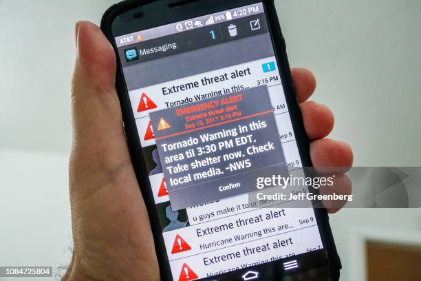 Florida, smart phone tornado alert warning.