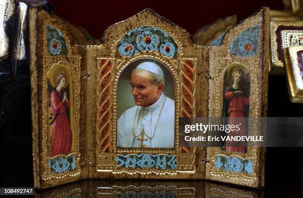 Pope Merchandise Pope Merchandise Photos and Premium High Res Pictures - Getty Images