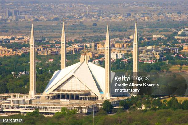 king shah faisal mosque - islamabad foto e immagini stock