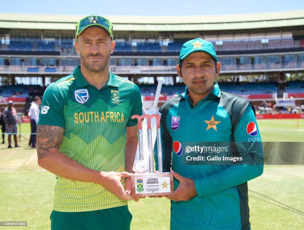 South Africa v Pakistan - 1st Momentum One Day International