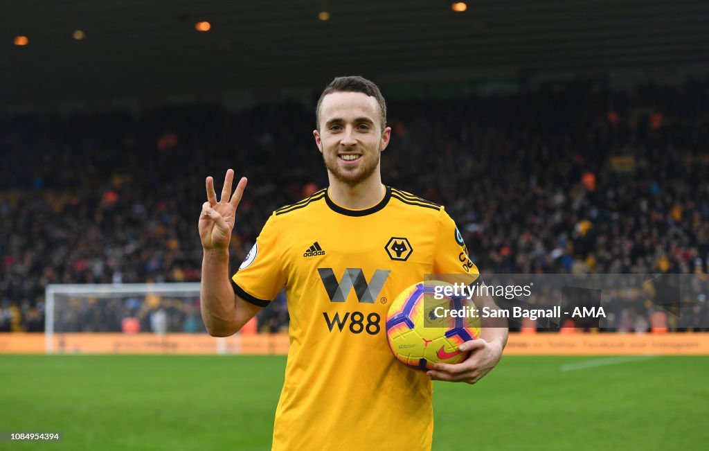 Wolverhampton Wanderers v Leicester City - Premier League