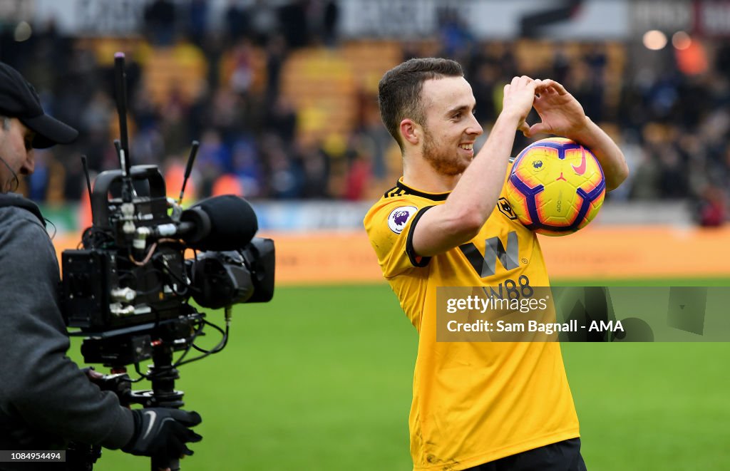 Wolverhampton Wanderers v Leicester City - Premier League