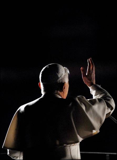 UNS: Former Pope Benedict XVI Dies At 95