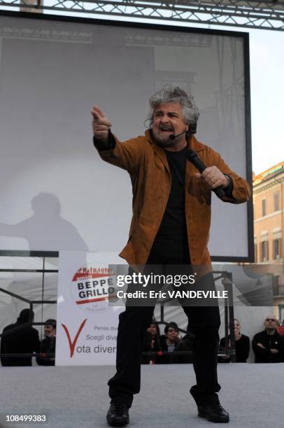 Italians will go to the polls for legislative elections on April 13-14, 2008. General election in Italy: meeting in Rome of Beppe Grillo, a popular...
