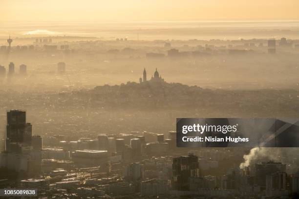 aerial flying of the sacré-cœur in paris france, sunrise - smog city stock pictures, royalty-free photos & images