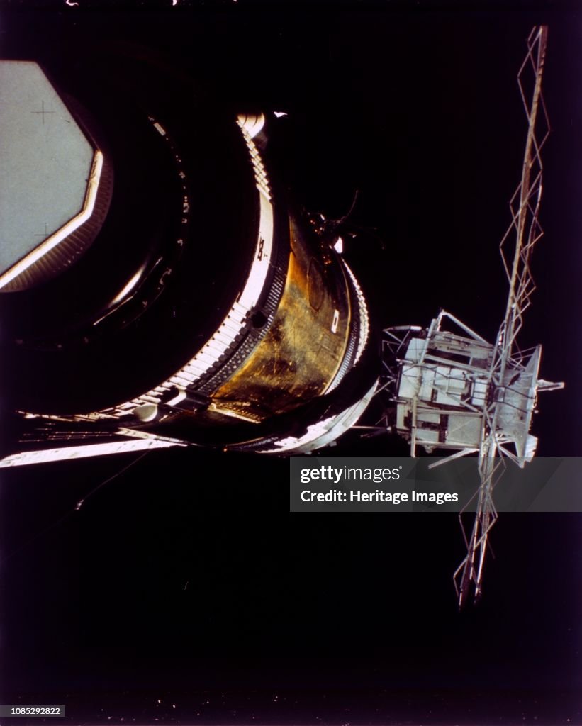 Missing Solar Array On Skylab 2