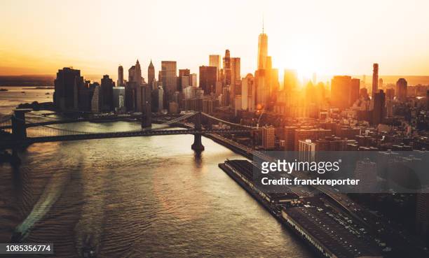 aerial view of the manhattan skyline - lower east side manhattan stock pictures, royalty-free photos & images